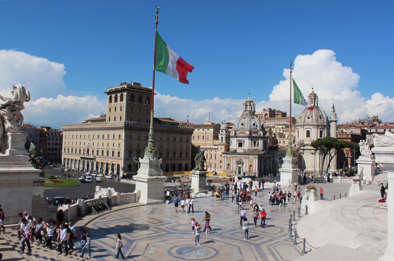 Blue Star Luxury Apartment San Giovanni - Colosseo Rome Luaran gambar